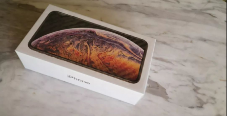 極客修首拆iPhone XS Max 正反雙面SIM卡槽構(gòu)造曝光