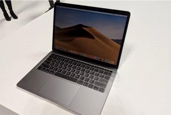 何需妥協(xié)MacBook Air？HUAWEI MateBook 13：您身邊的優(yōu)質(zhì)全面屏輕快本