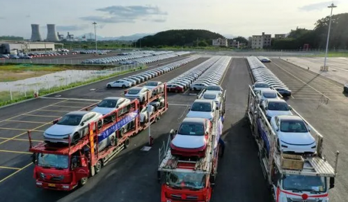 ?小鵬汽車預計8月在美上市 何小鵬持股31.6%為最大股東