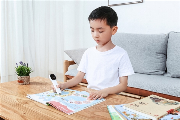 幼小銜接怎么做？阿爾法蛋詞典筆Q3開(kāi)啟孩子認(rèn)知新方式