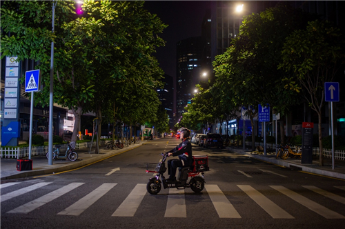 繁榮城市夜經(jīng)濟，如何打通“最后一公里”？