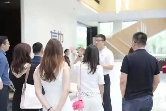 中歐FMBA中歐eLab蒞臨信也科技，開展金融創(chuàng)業(yè)論壇