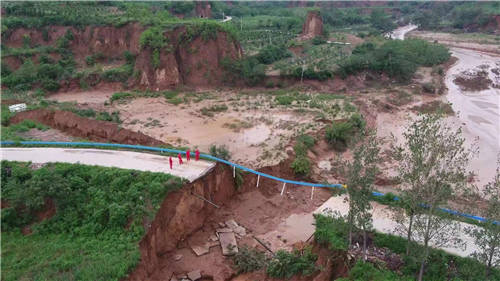 北斗高精度定位立功，千尋位置助力保障河南暴雨受災(zāi)區(qū)燃?xì)獍踩?/></p><p style=