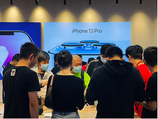 iPhone 13十一長(zhǎng)假再次迎來?yè)屬?gòu)潮 西安京東MALL買現(xiàn)貨不用等