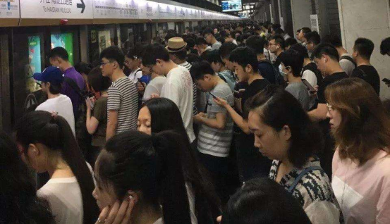 從車市到親戚再到瓜子二手車，坎坷的買車之路