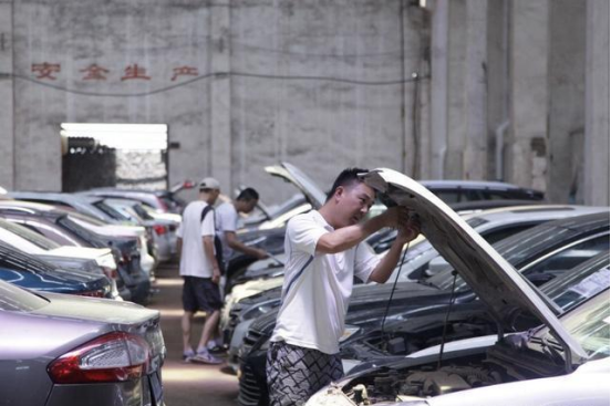 從車市到親戚再到瓜子二手車，坎坷的買車之路