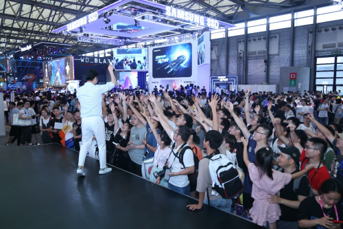 頭號(hào)玩咖首度參展ChinaJoy，5G開啟大空間VR時(shí)代