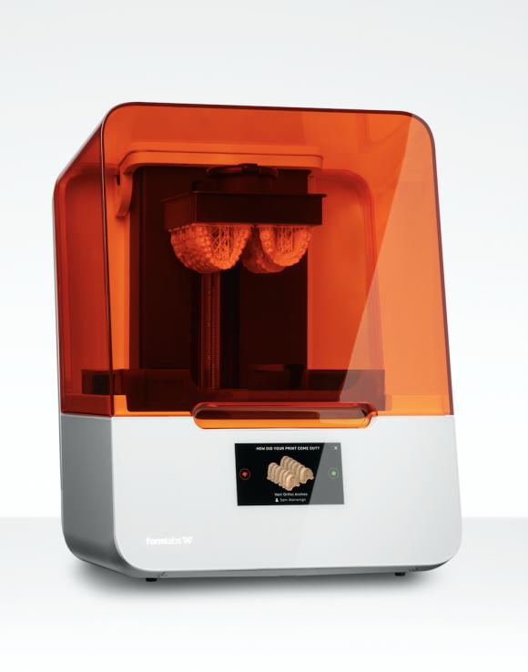 Formlabs 發(fā)布齒科專用 3D 打印機(jī) Form 3B，并宣布收購樹脂材料生產(chǎn)商 Spectra 公司