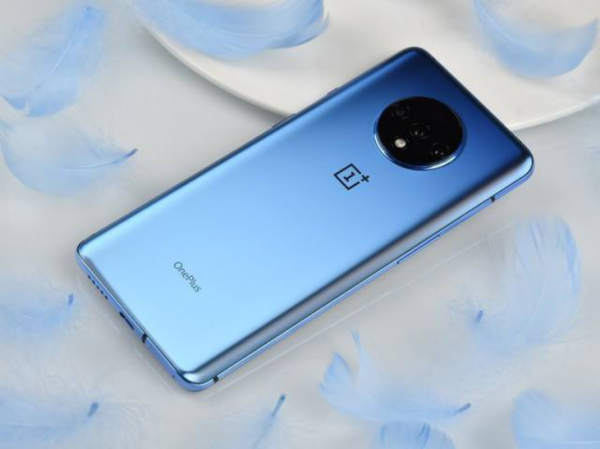 OPPO Reno Ace和一加7T哪個(gè)好？這次手游玩家怎么選？