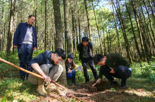 “高黎貢山，尋露之旅”—途?！竞煤猛妗康谒钠跔I銷活動成功開展