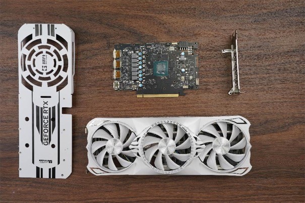 耕升 RTX 4060 Ti 星極皓月OC,DLSS 3助力1080P光追極致體驗